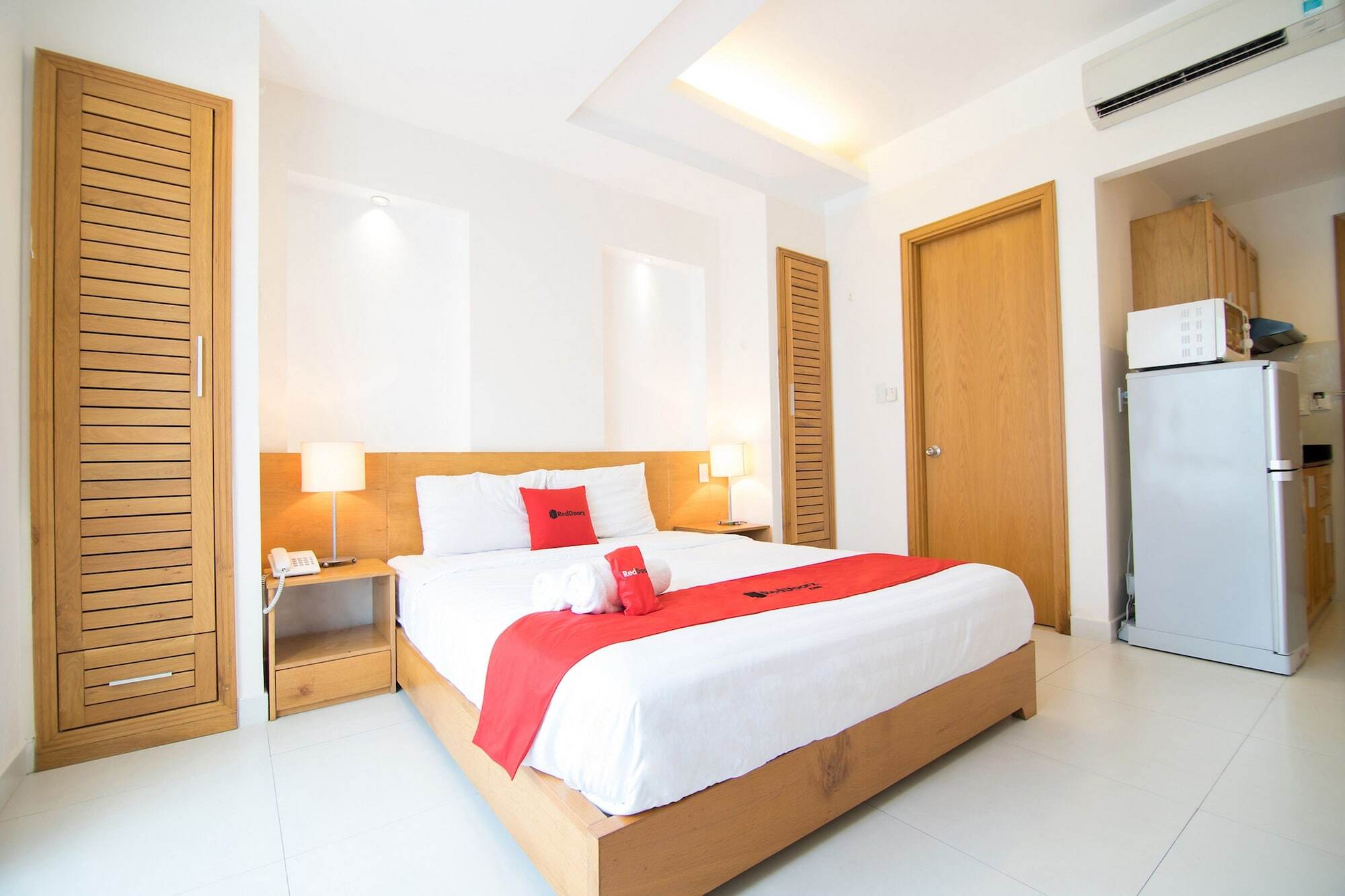 Reddoorz Plus Near Secc D7 Cidade de Ho Chi Minh Exterior foto