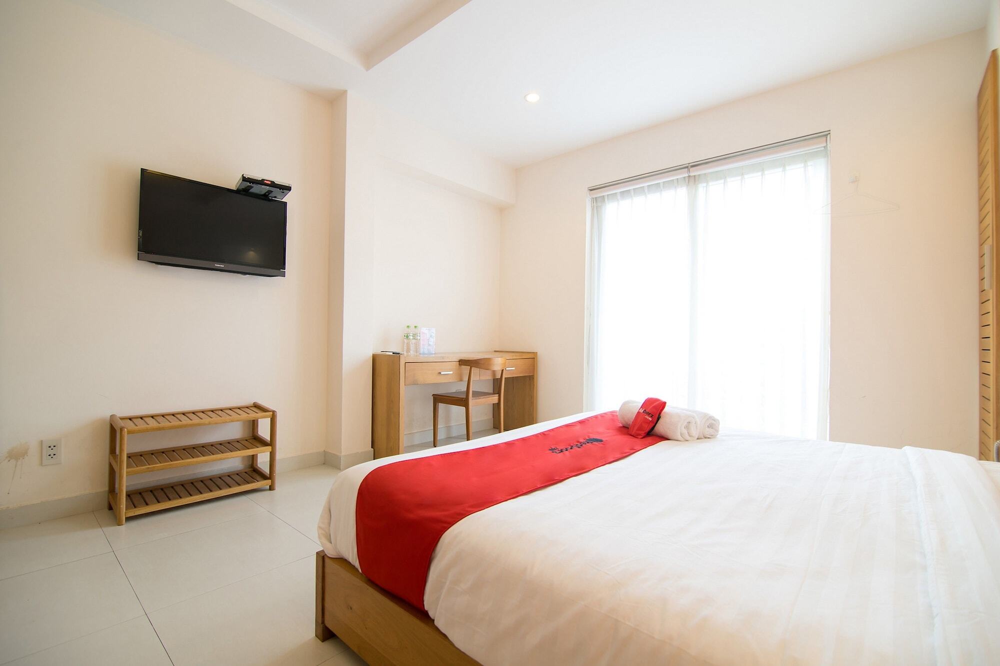 Reddoorz Plus Near Secc D7 Cidade de Ho Chi Minh Exterior foto