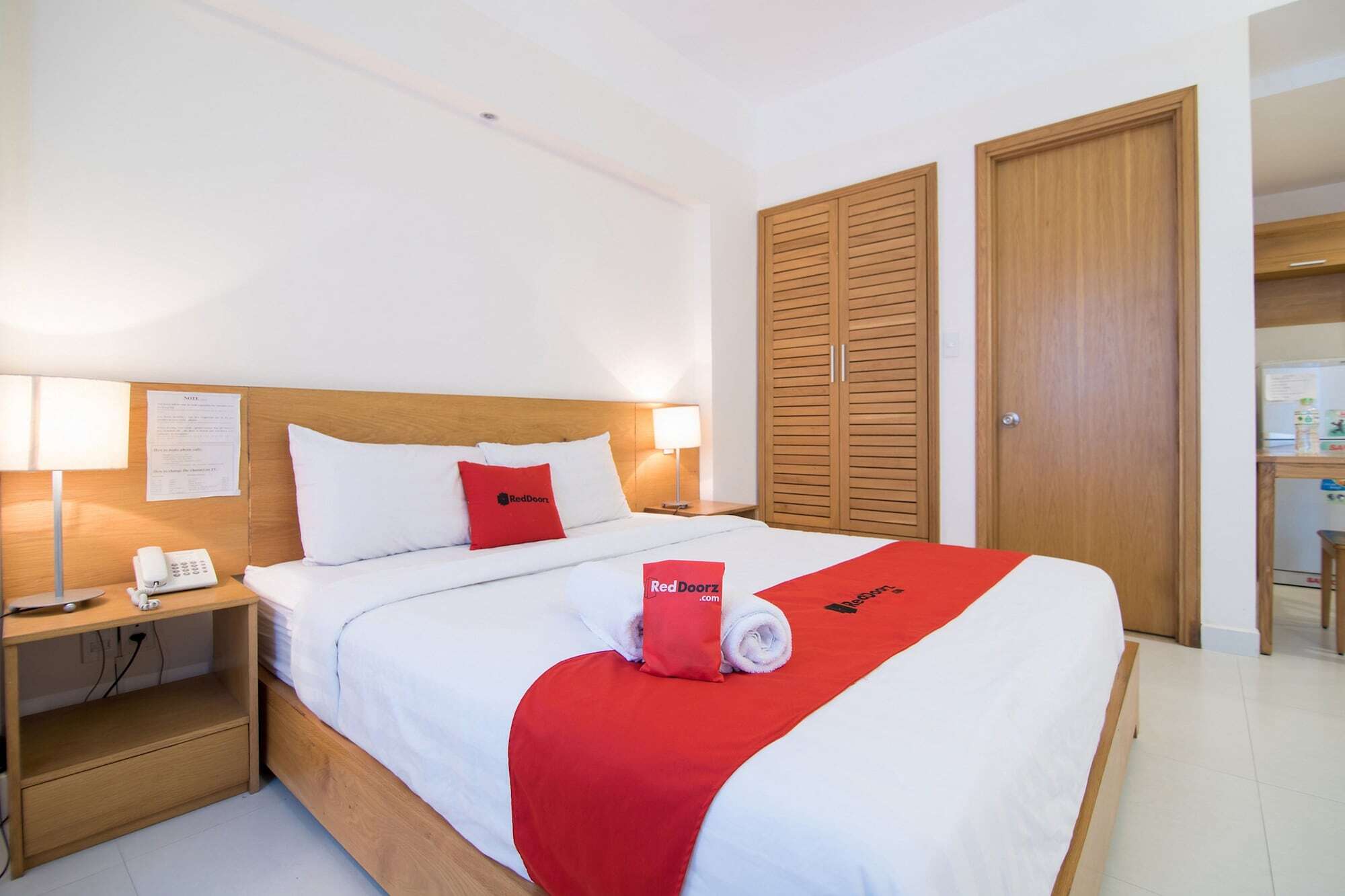 Reddoorz Plus Near Secc D7 Cidade de Ho Chi Minh Exterior foto
